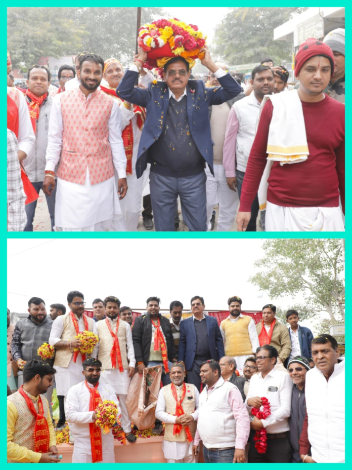पूर्व सहकारिता मंत्री उदयलाल आंजना की उपस्थिति में कांग्रेसजनों ने शोभायात्रा का पुष्प वर्षा कर किया आत्मीय स्वागत अभिनंदन💐