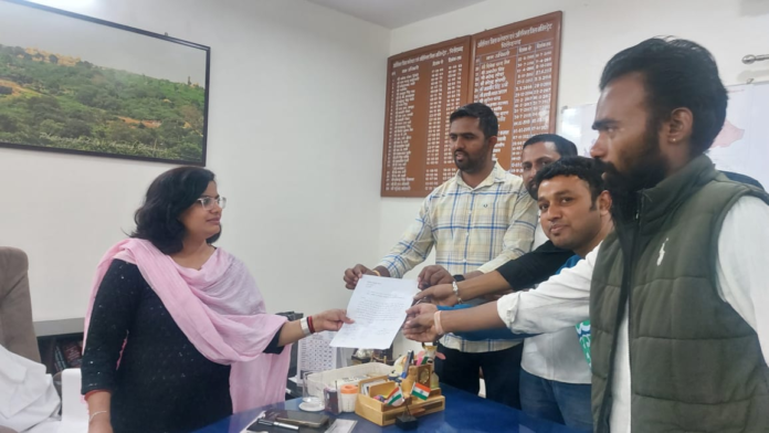 Youth Congress submitted a memorandum to His Excellency the President