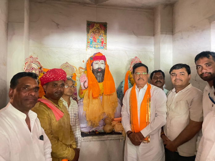 udai-lal-anjana-bairwa-samaj-pran-pratistha-matrikundiya
